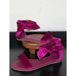 Bamboo Open Toe Gladiator-Style‎ Fuchsia Faux Crushed Velvet Sandals Size 7